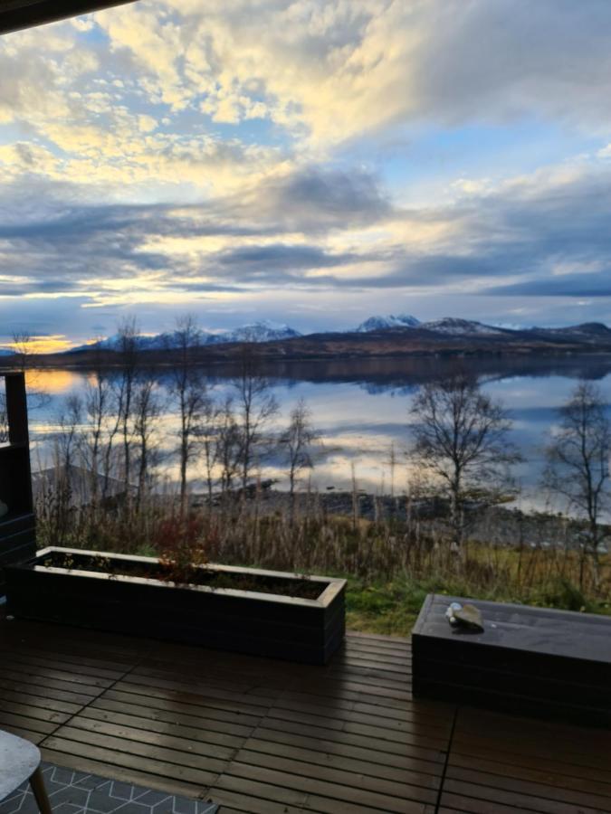 Willa Great House With Amazing Location!!Sea & Mountain View! Kvaloya Zewnętrze zdjęcie